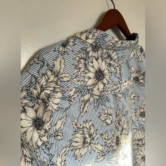 Chaps Garden Daisy Blouse - Picture 3 of 16